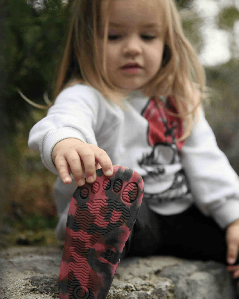 kid's shoe brand - Playtime