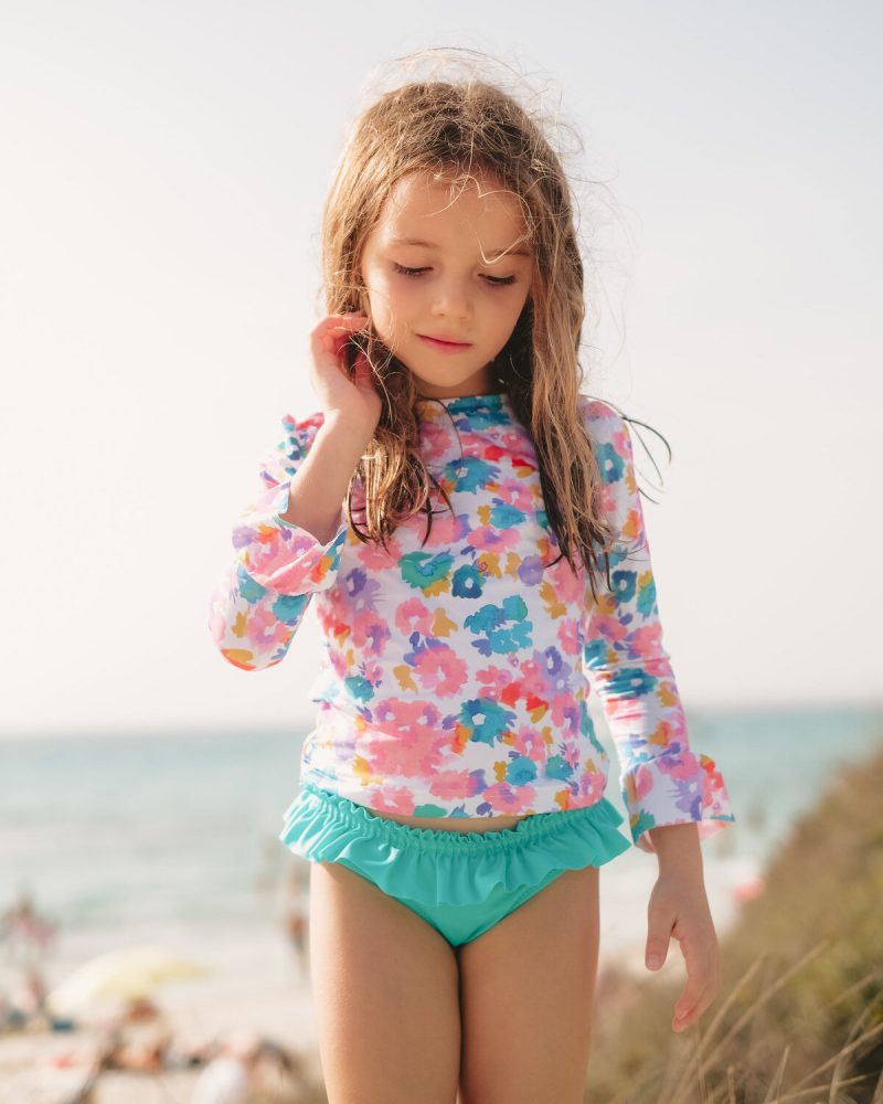 kid's swimwear