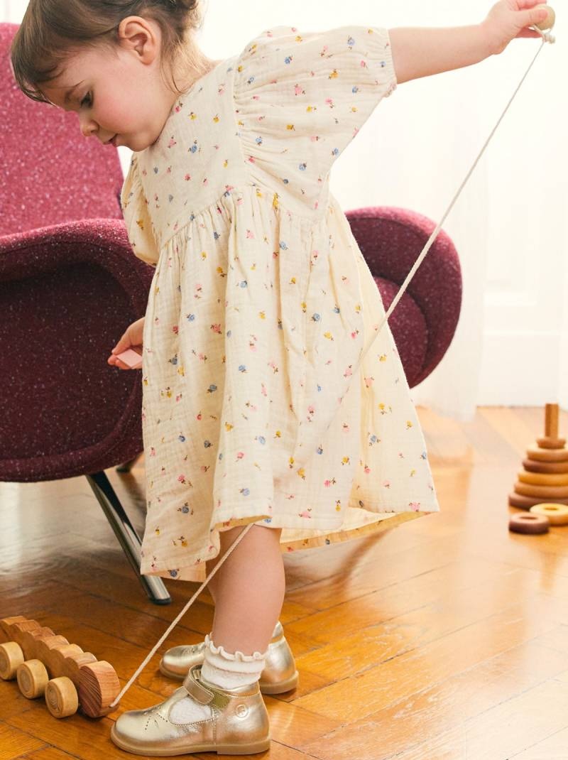 children's shoe brand