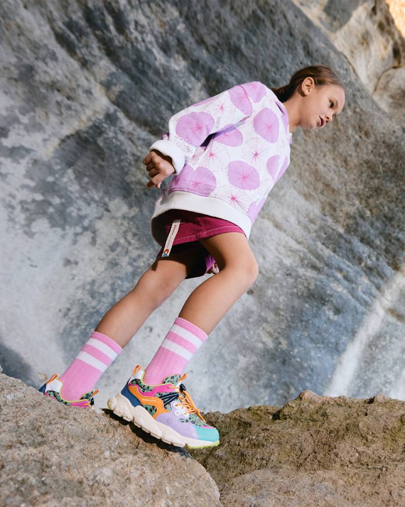 kid's shoes
