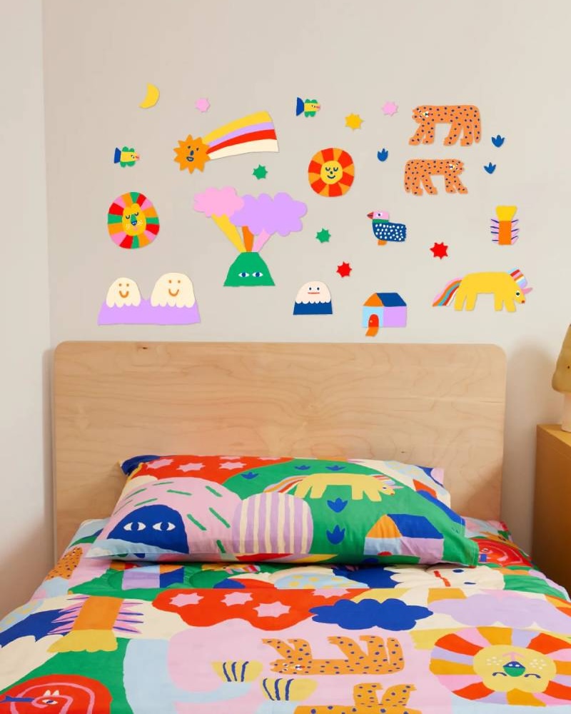 kid's wall hangings