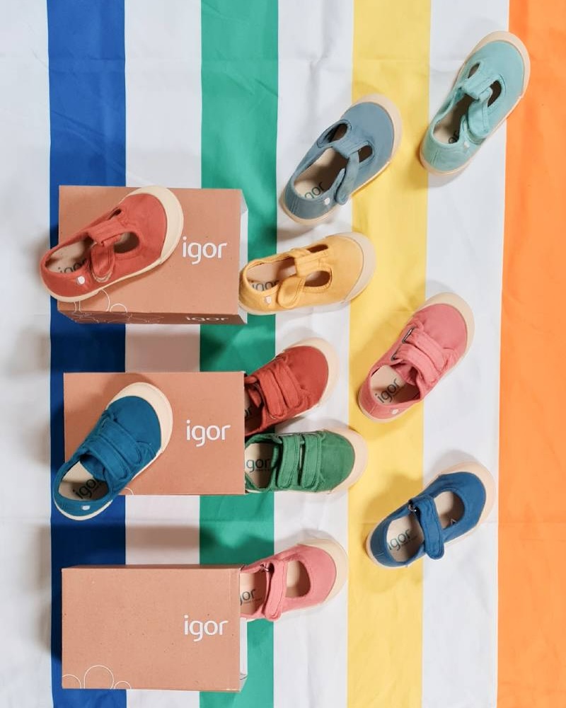 kid's shoe stores