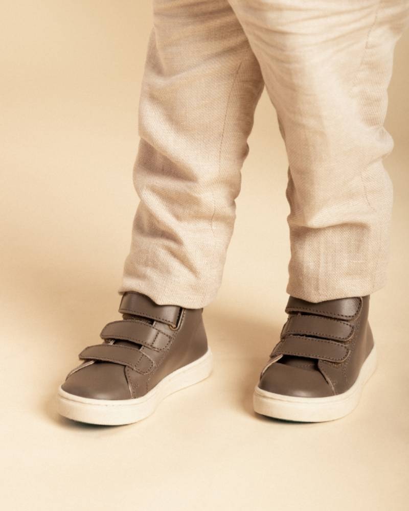 children's shoe brand