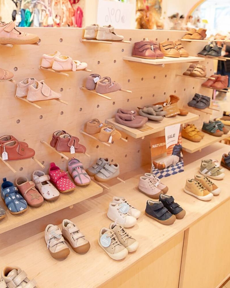 children's footwear