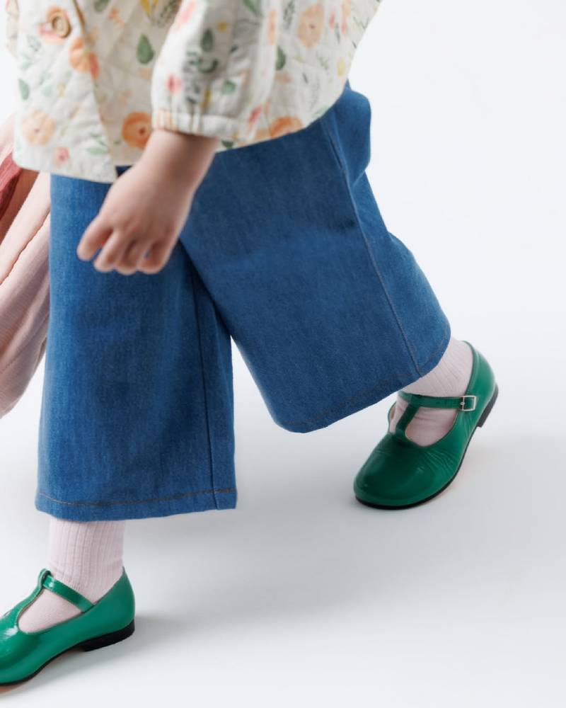 children's shoe brand