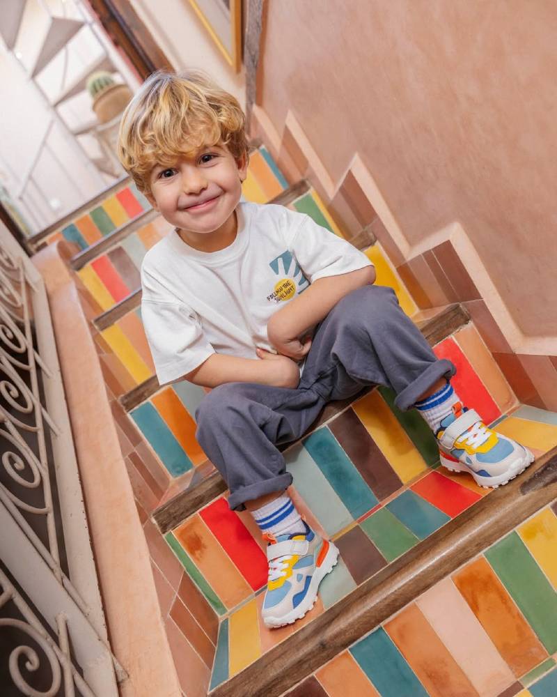 kid's shoes