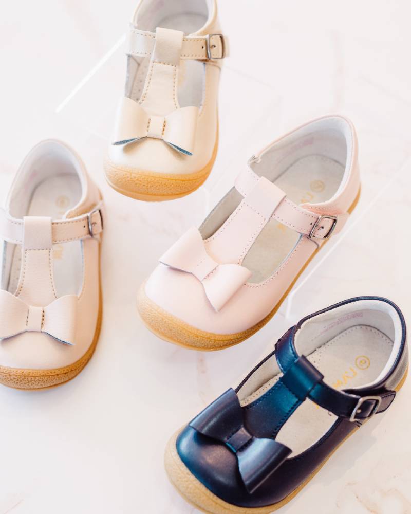 children's footwear