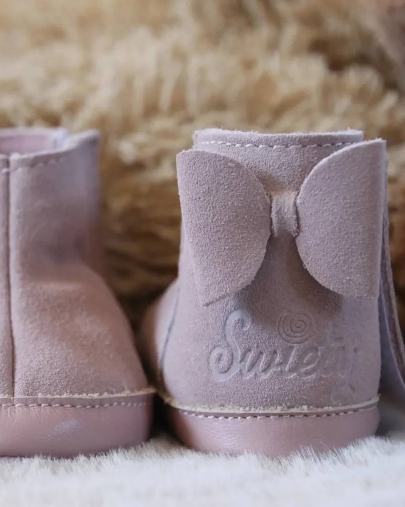 kid's shoes
