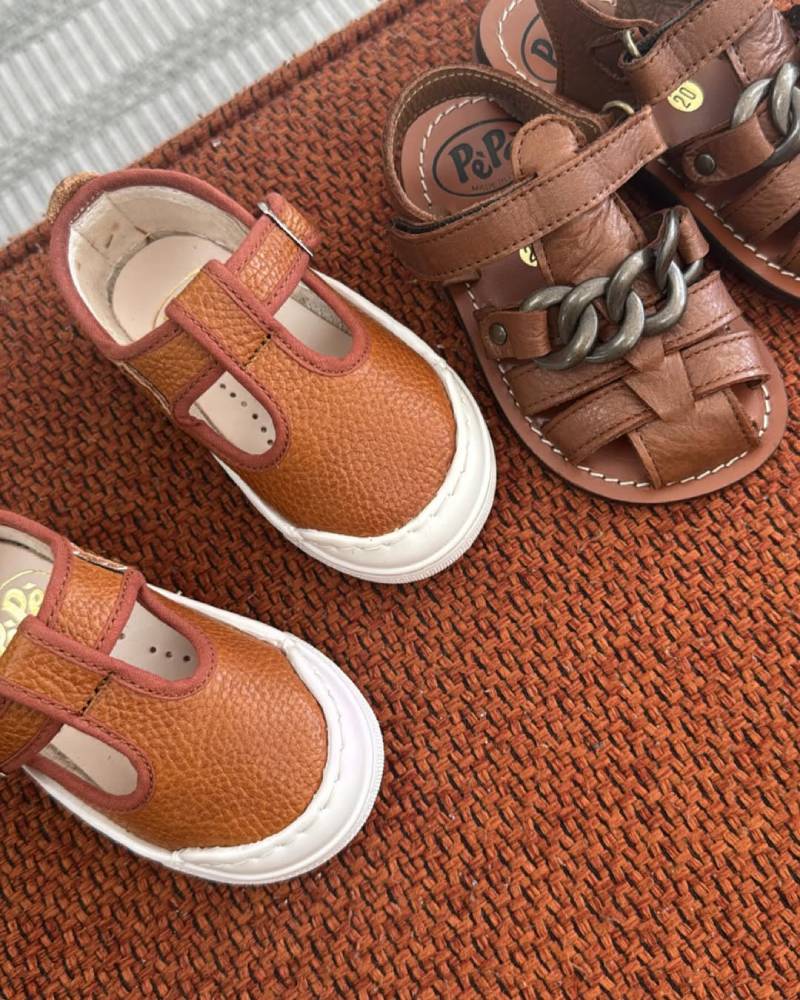 kid's shoe stores