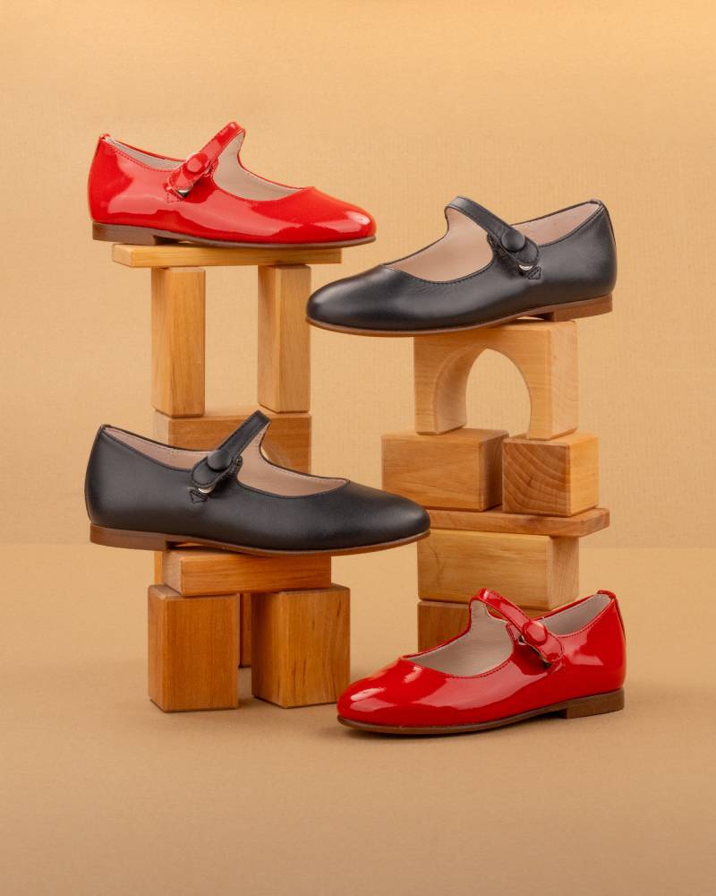 children's shoe brand