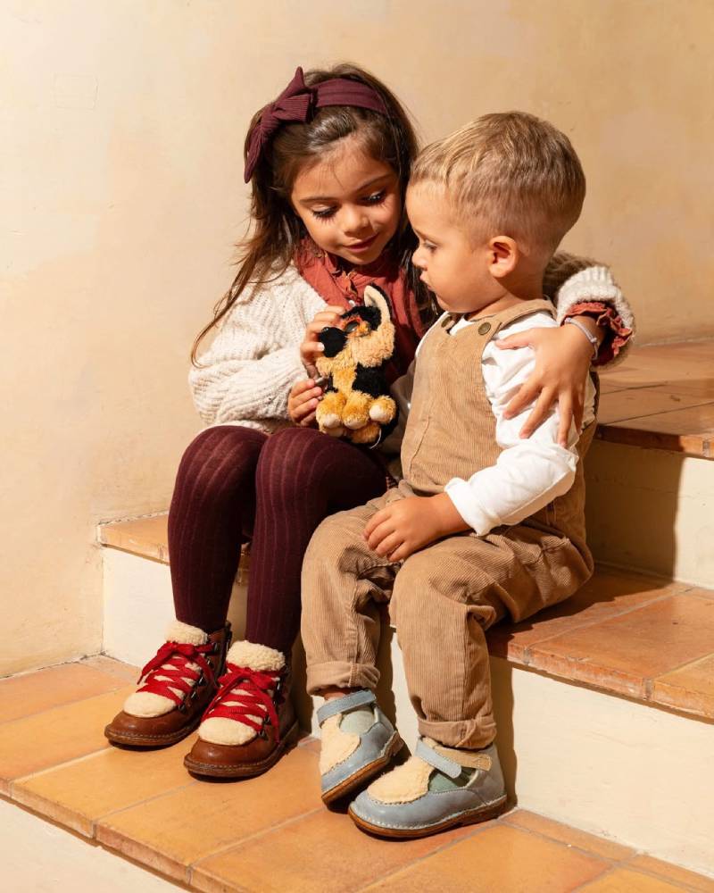 shoe accessory brands