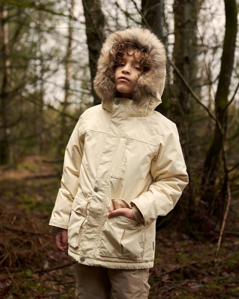 children's outerwear