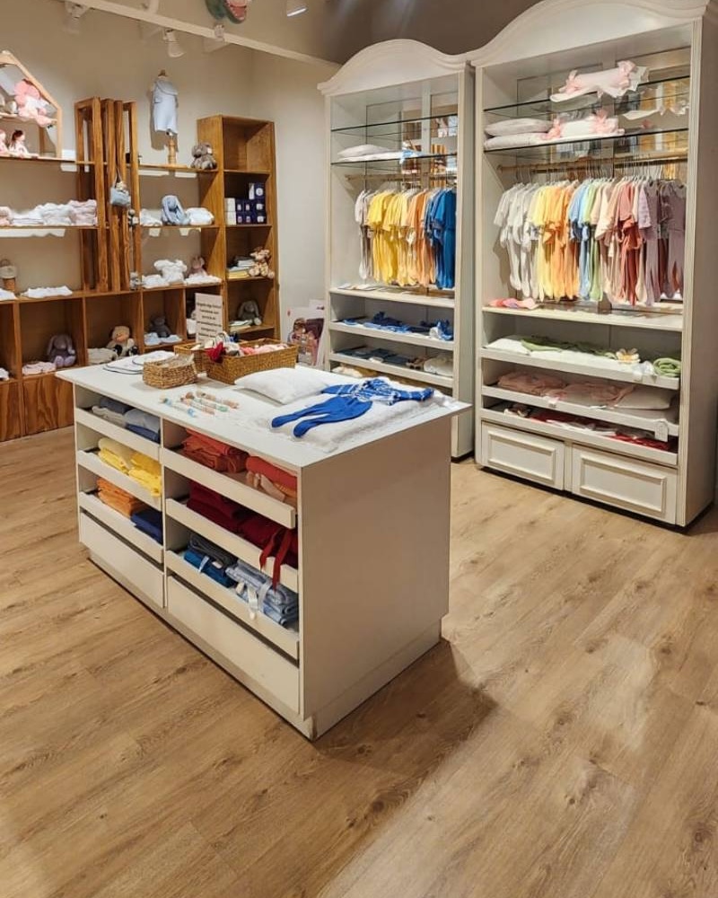 kid's multibrand store