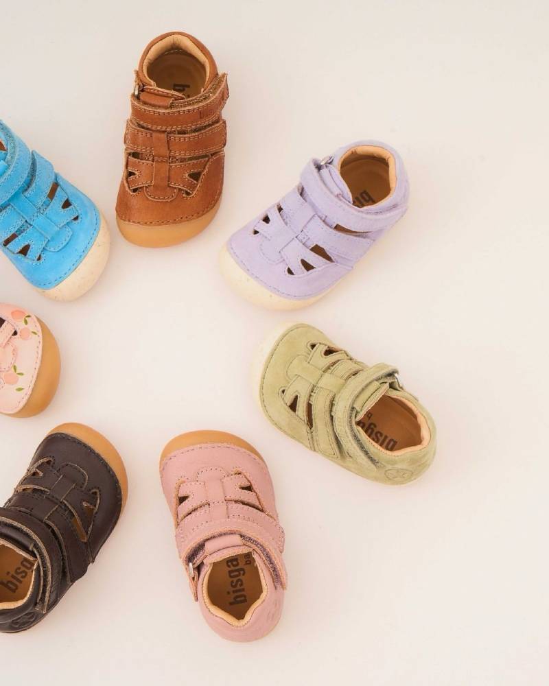 kid's footwear