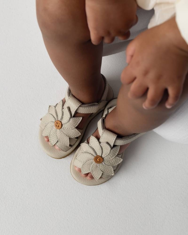 kid's footwear