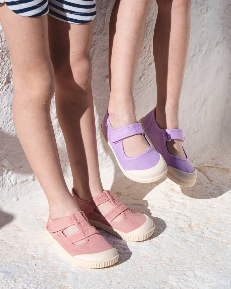 kid's footwear