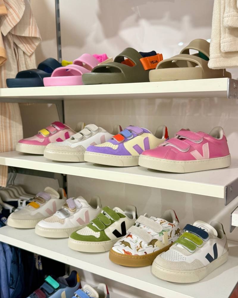 retailers in Australia